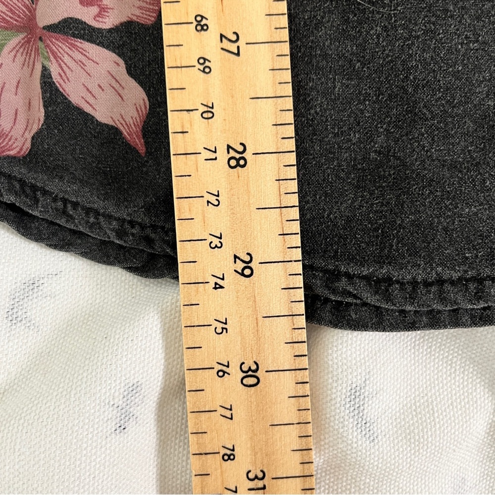 Cotton On Vintage Remastered Faded Black Pink Tropical Floral Hawaiian Shirt, M - Picture 8 of 13